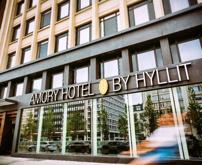 Top Amory By Hyllit