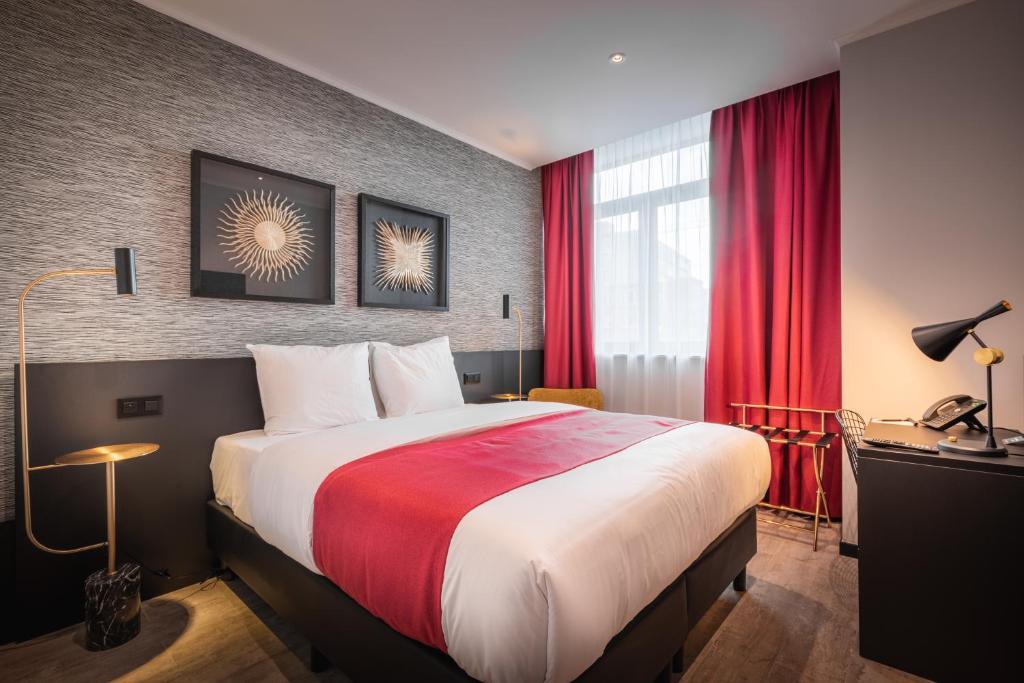 Hotel Top Amory By Hyllit